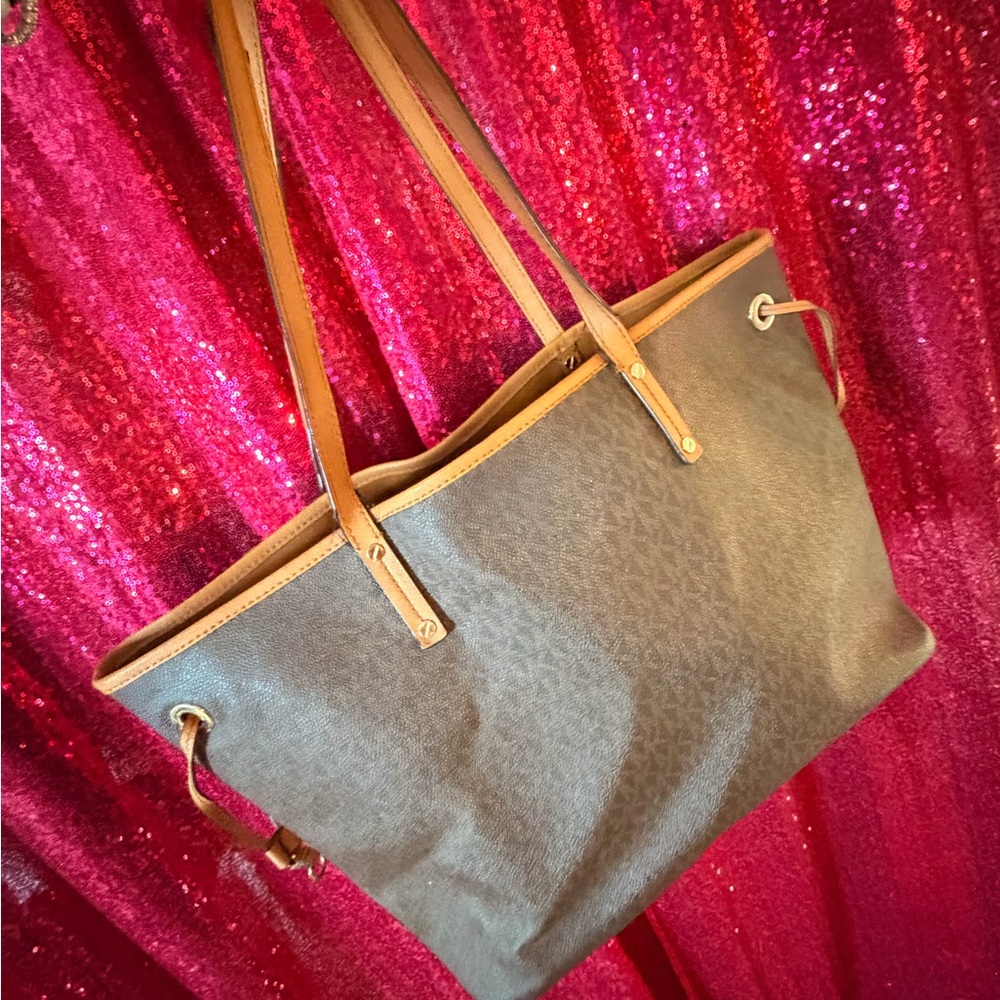 Michael Kors Dark Brown Tote Bag - Picture 3 of 4